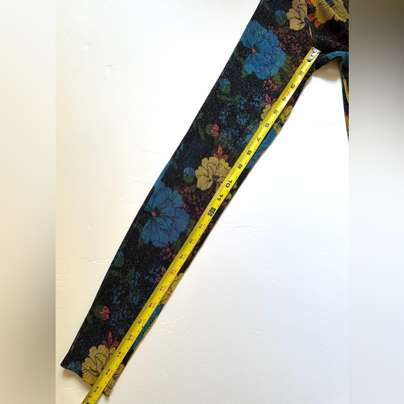 Zara Floral Sheer Blouse Women’s | Sz Large |  Shimmer | Blue, Yellow, Black - Picture 8 of 8